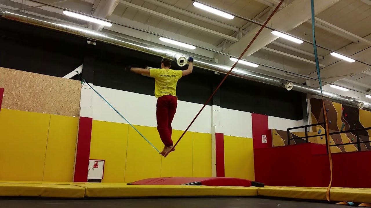 Somersault rodeoline mount