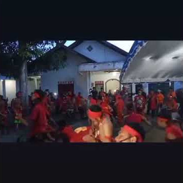 story wa-pasukan lawung bahandang (dayak)