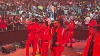 Lo Mejor que hay en mi vida - La Arrolladora Banda El Limón en vivo en el Domo Care Mty 17 Junio 22