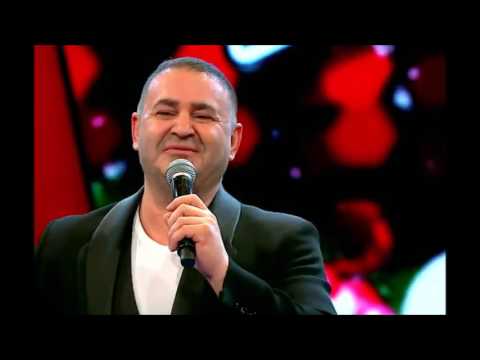 Şafak Sezer - Kim bu gözlerindeki yabancı