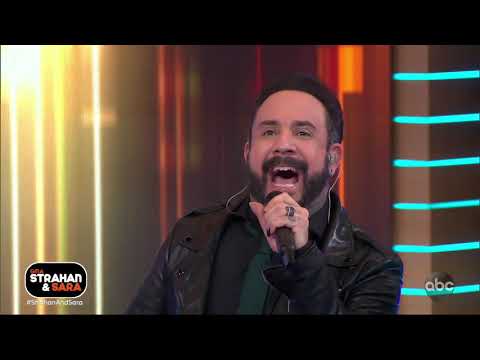 Backstreet Boys perform