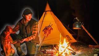 Camping In A HOT TENT | Wilderness Cooking &amp; Foraging | Wild Camping with my dog.