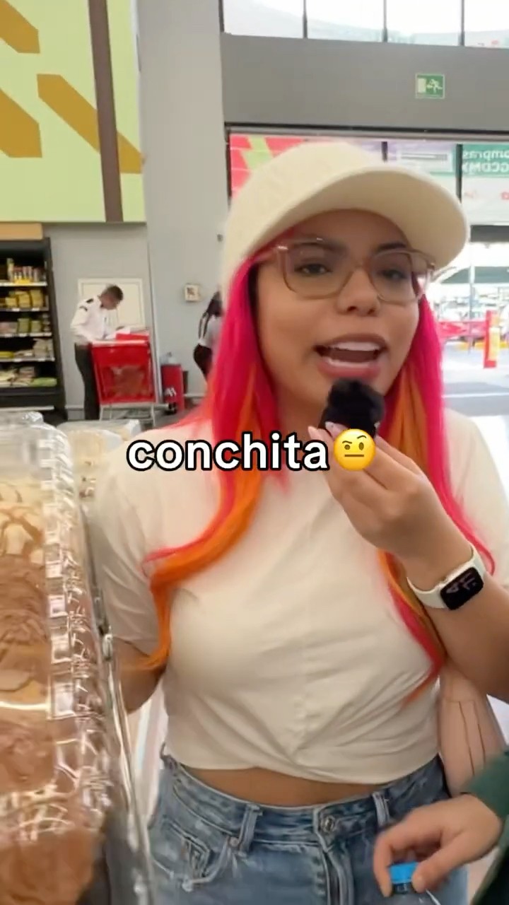 COMIENDO DEL COLOR