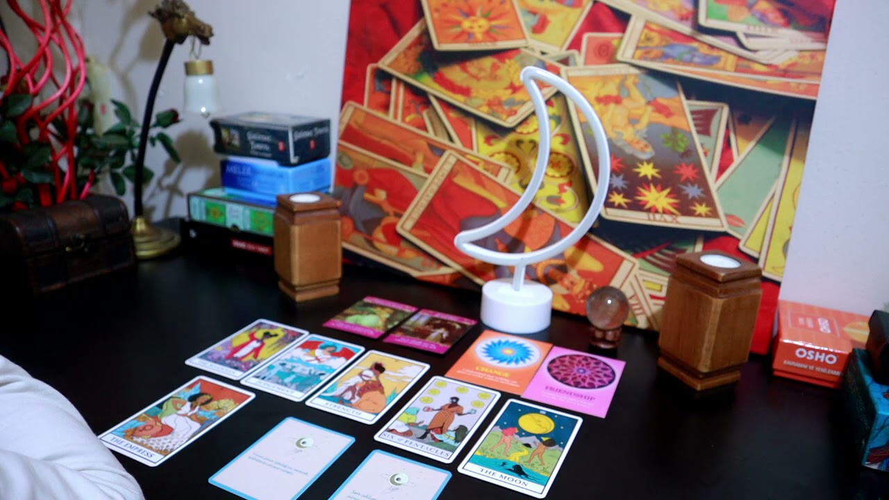 Flört/Platonik | Sana ne tür duygular besliyor ve aranızda romantik/ciddi bir ilişki olacak mı?