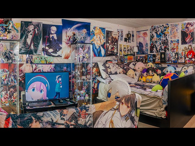 Anime Room Tour 2024 class=