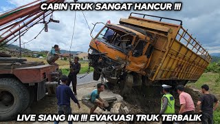 Download Lagu Kabin Sangat Hancur !!! Evakuasi Truk Terbalik Akhirnya Berhasil MP3 Download Lagu Kabin Sangat Hancur !!! Evakuasi Truk Terbalik Akhirnya Berhasil MP3