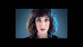Lizzy Caplan