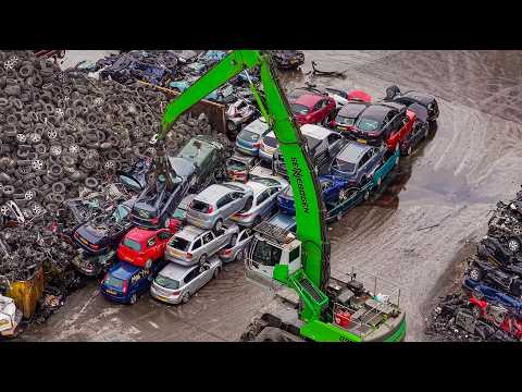 Machine Crushes Cars & Loads Truck with Scrap Metal | Scrap Yard in MANCHESTER
