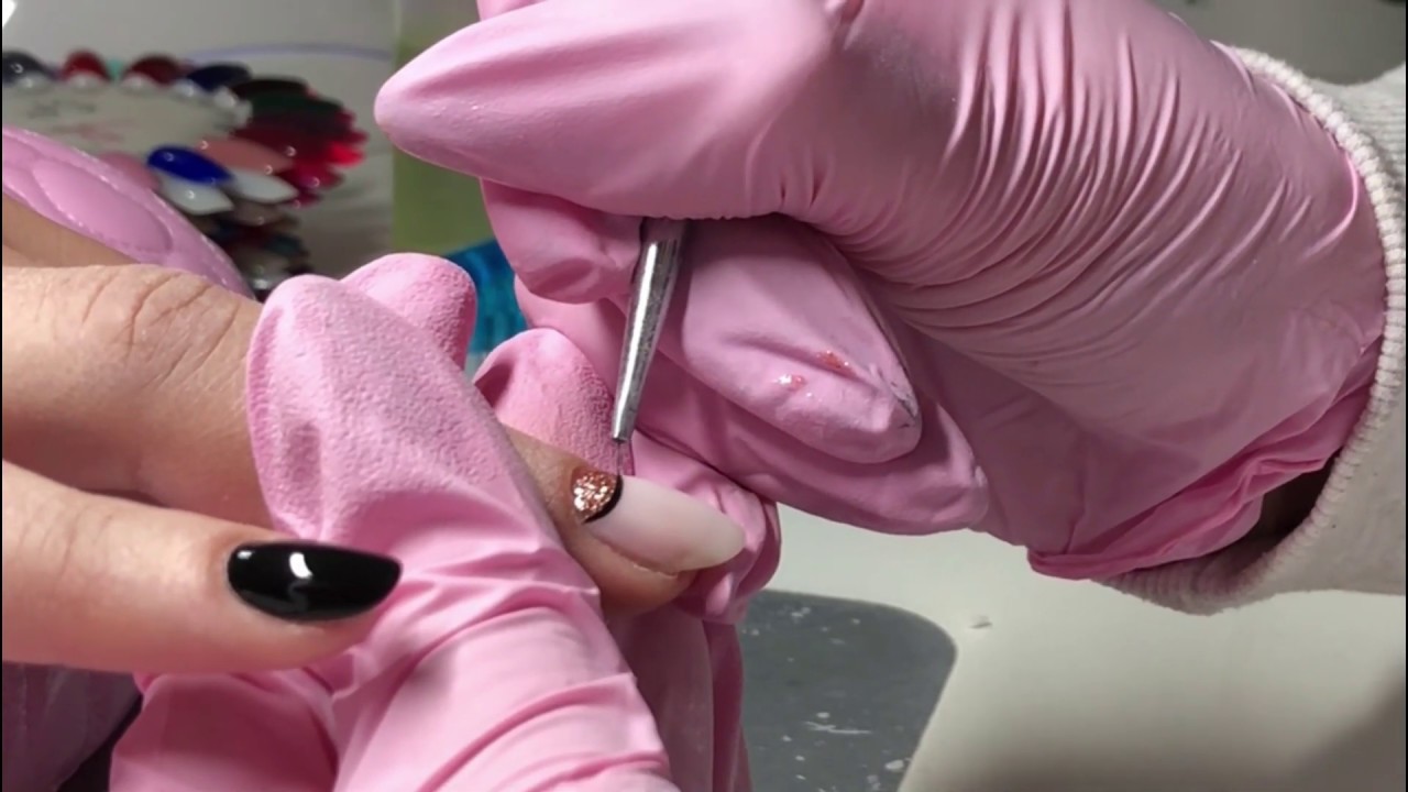 REFILL con nail art - sculpture 1 di nailook - poison black e oro rosa