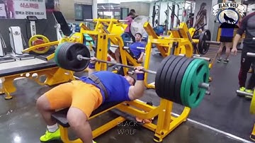Korean HULK BILLIONAIRE   Je yong Ha  HAND  BAZOOKAS Motivation