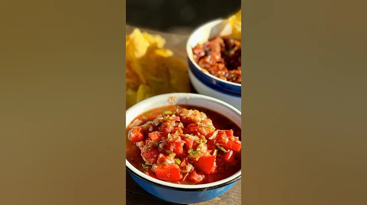 Easy Restaurant Style Salsa Recipe!