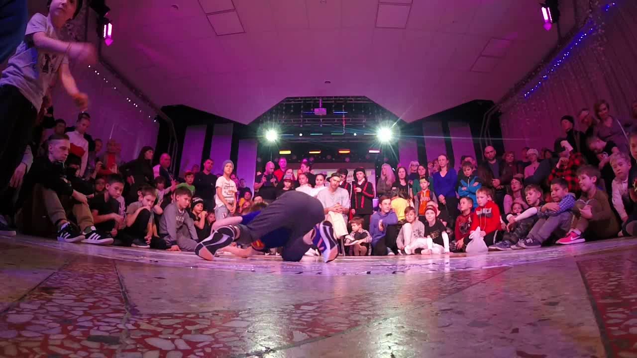 Battle Kids 4 Байкер vs Beat