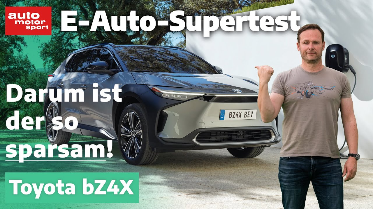 Toyota bZ4X (2022): Toyotas erstes E-SUV mit eckigem Lenkrad