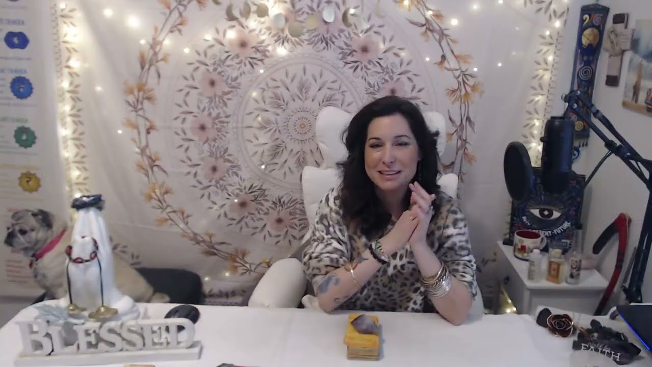 A POWERFUL DIVINE MASCULINE IS INFATUATED WITH YOU❤️HE WANTS TO GIVE YOU THE SOFT LIFE