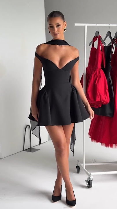 Download lagu The Perfect🥀 Our LA MUSE Collection✨ #fashion #model #beauty #style #outfit #shorts