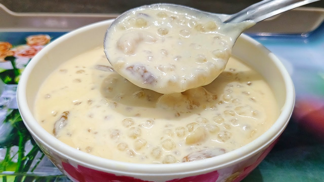 সাবুর পায়েস। রাজকীয় স্বাদের এই সাবুর পায়েস একবার খেলে বারবার খেতে মন চাইবে।