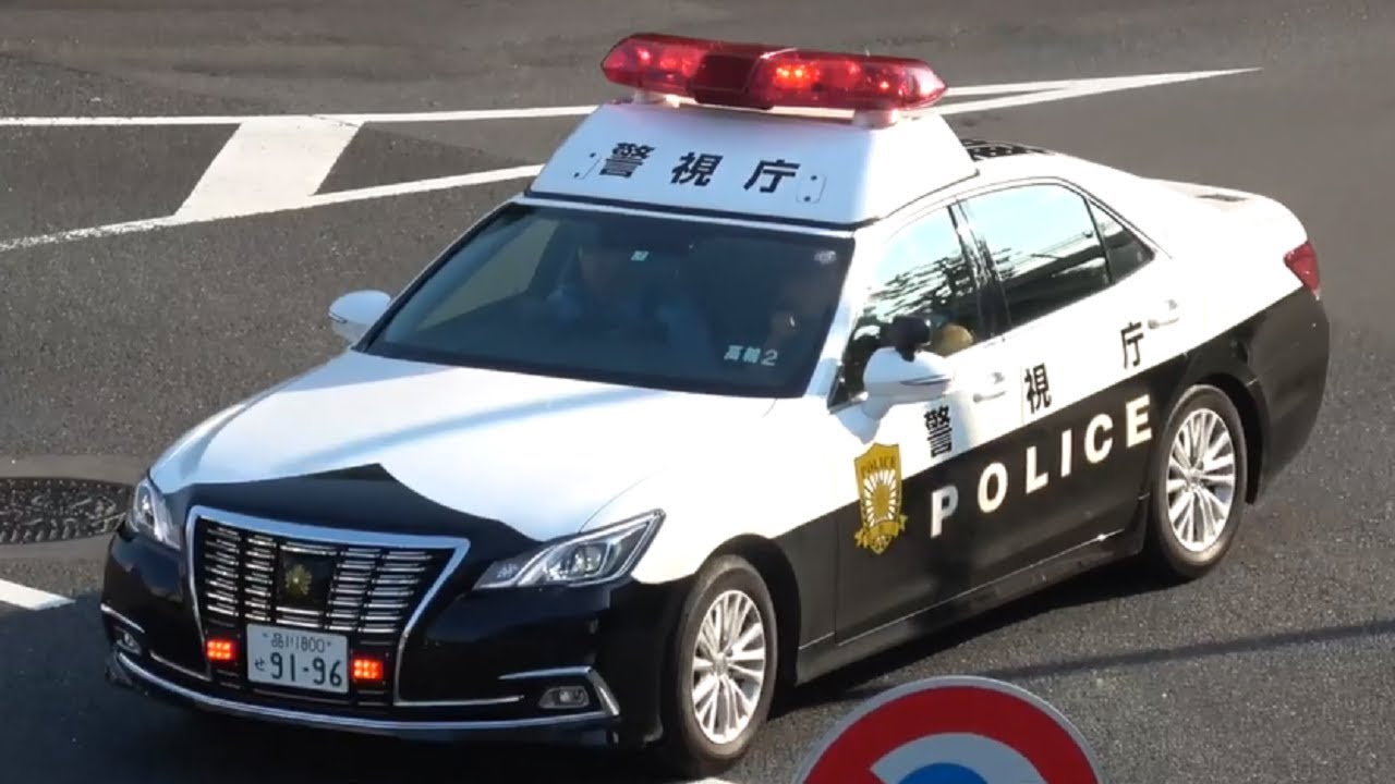 白バイ・覆面・パトカー・ドラレコ・決定的瞬間１０連発！！！緊急走行・逮捕・容疑者連行・コント・右直事故・神回避・高齢ドライバー・傍若無人プリウス・交通機動隊・超危険運転・積荷の一斗缶崩落編！！！