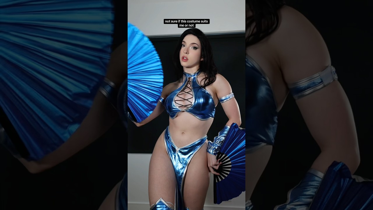 I think it looks better with the mask but idk #mortalkombat #kitana #cosplay