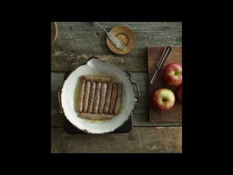 Caramelized Apple and Maple Breakfast Sausage