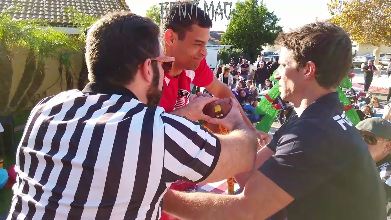 Michael Brown Vs Kane Fontecchio Kris Kringle Pull 2023