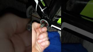 Felt f95 worn bottom bracket after 9000km!