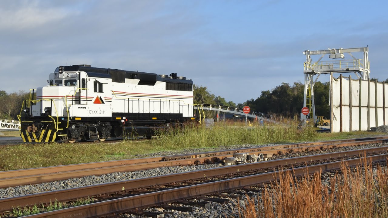 A Few Trains in Wildwood, FL YouTube