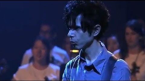 Nick Zinner (Yeah Yeah Yeahs) - Spring (Sydney Festival) | Moshcam