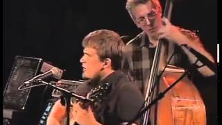 Video thumbnail of "CHRIS THILE DOC WATSON BURY ME BENEATH THE WILLOW"