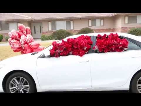 1000-red-roses-in-girlfriends-car-prank-(valentines-day-prank)