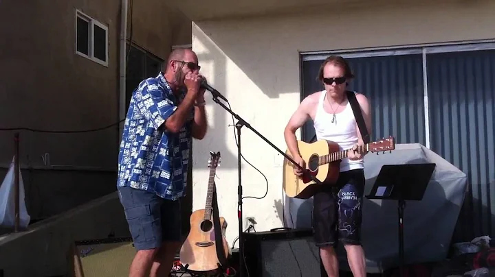 Jerry & Barclay Rock The Strand