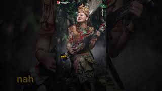 berikut 4 keunikan dari pakaian adat suku dayak.#shorts #sukudayakkalimantan #dayak #indonesia