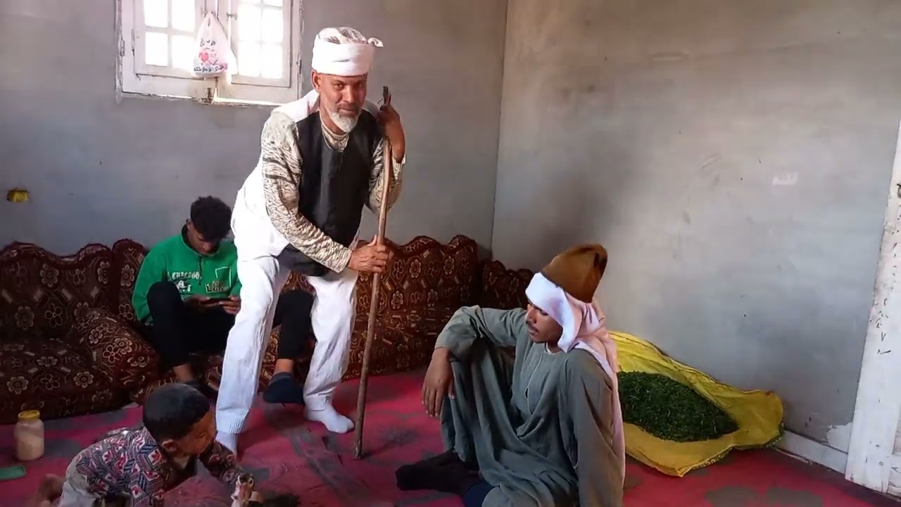 الشرقاوى يشترى بط للموسم غالى.😂🦆