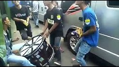Vidio Viral!!! Suporter Persib "Nyanyi" Lagu Rasis  - Durasi: 0:31. 