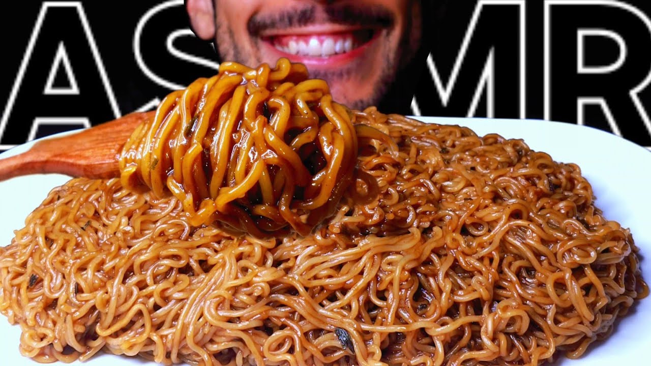 ASMR CHILI RAMEN NOODLES (EATING SOUNDS) NO TALKING MUKBANG