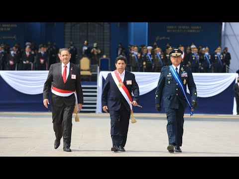 Pedro Castillo anunció que mejorará las condiciones laborales de la Fuerza Aérea del Perú