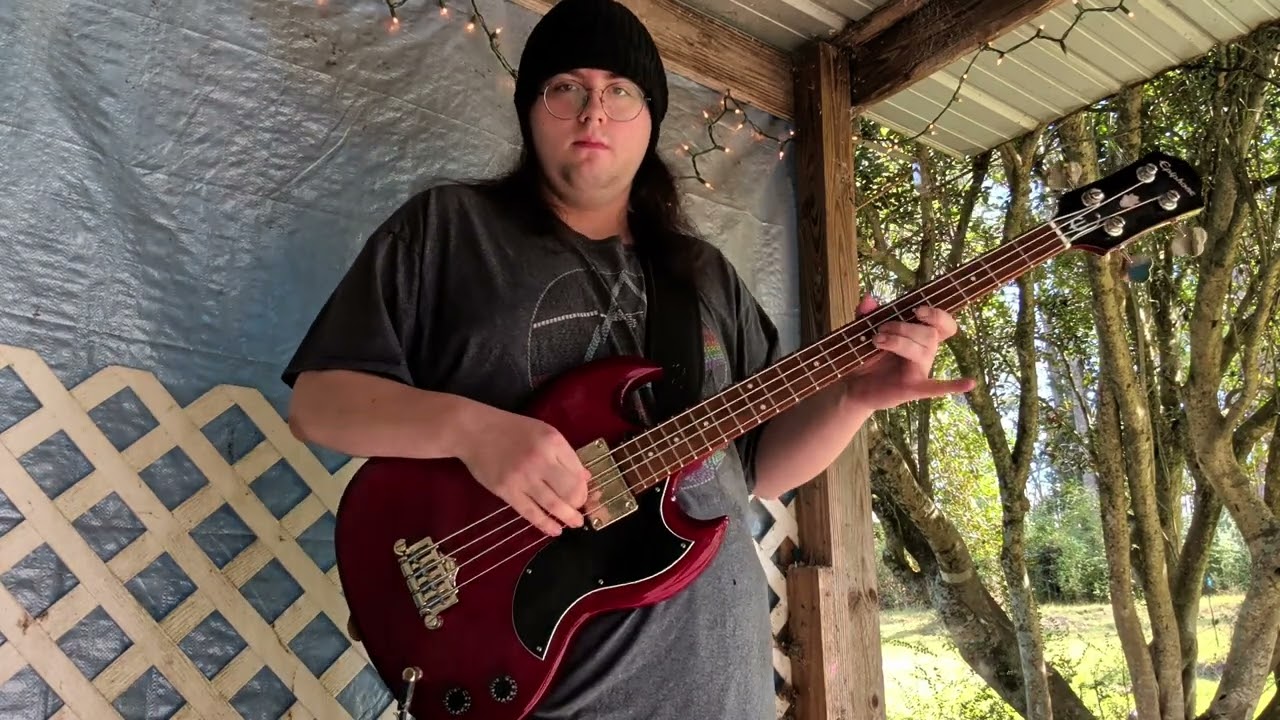 Amon Düül II - Halluzination Guillotine bass cover 