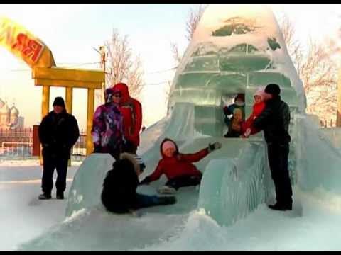 чуковский ледяной городок. мебельный магазин рим. новогодняя ёлка в шарыпово. ледовый городок шарыпово 19 год. ледовые горки зеленогорск красноярский край.
