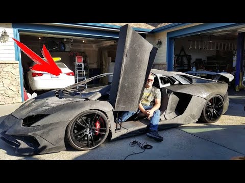 A Man Bought a 3D printer and Printed a Lamborghini with his son in their Garage
