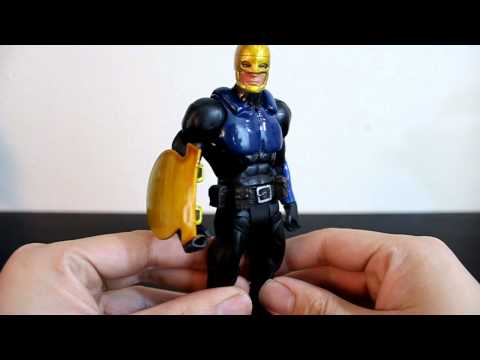 dc-universe-guardian-custom-young-justice