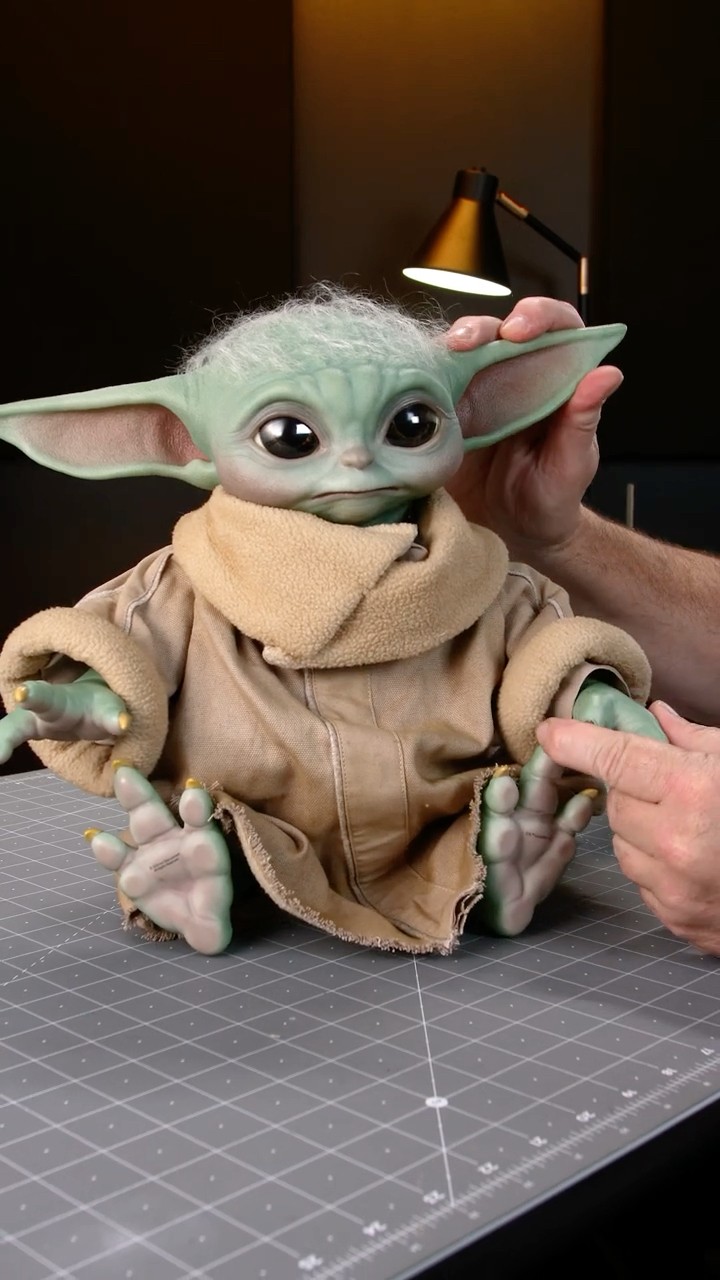 Unboxing Life Size Grogu! 😍 - Hot Toys Star Wars Grogu - YouTube