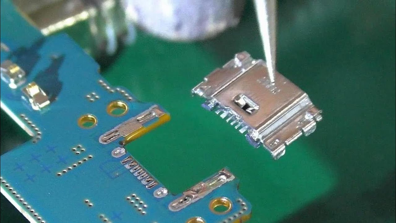 Пайка с помощью сплава розе. Как паять правильно! Обучающее видео пайке ...