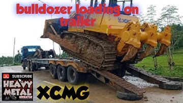 bulldozer loading on trailer , XCMG DOZER