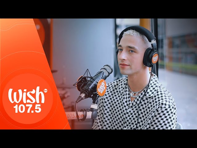 Maximillian performs Beautiful Scars LIVE on Wish 107.5 Bus class=