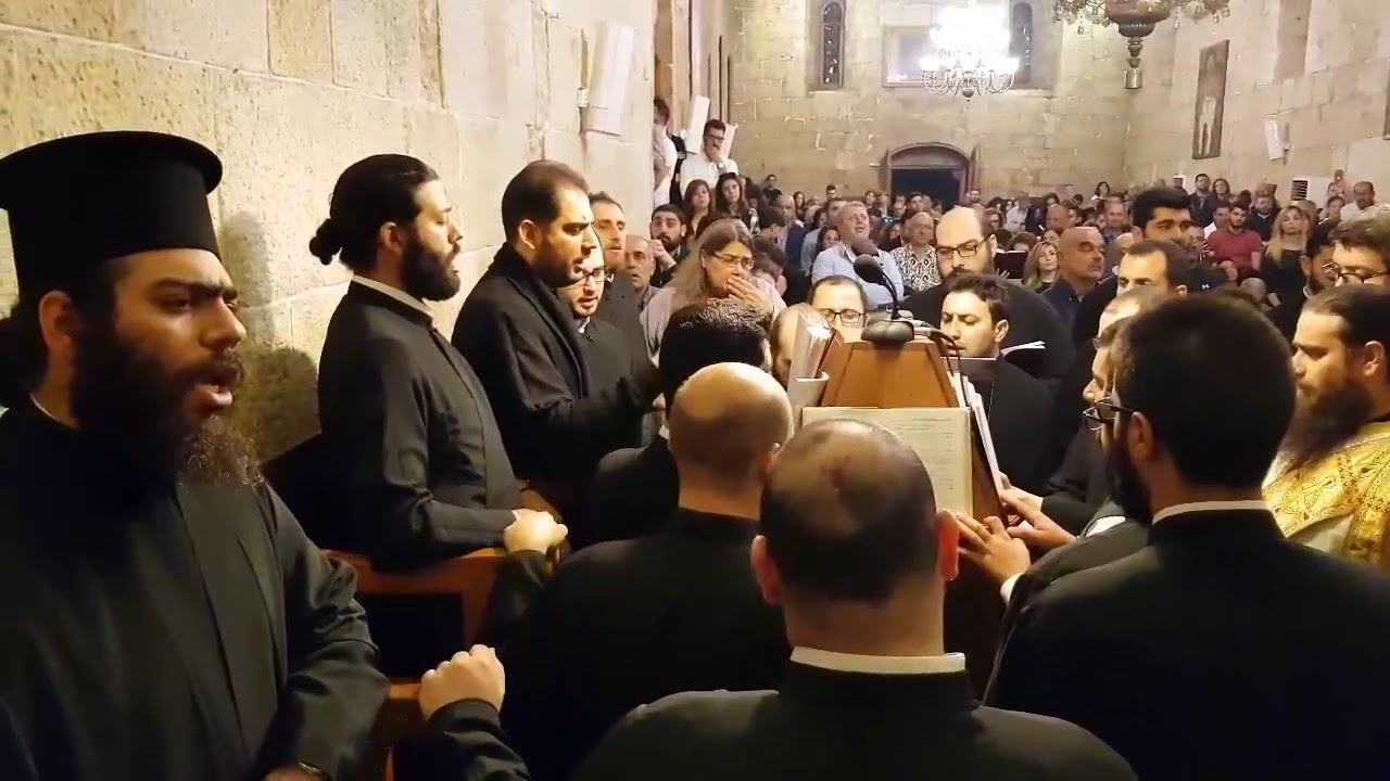 المجد لك يا مظهر النور بلحن الحجاز كار.   Δόξα σοι τω δείξαντι τω φως