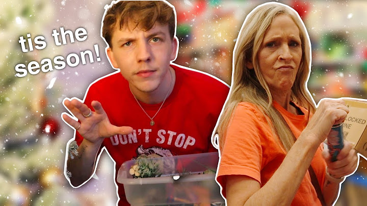 it's finally happening... VLOGMAS!!! *DECORATING FOR CHRISTMAS*