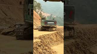 Xe ô tô đất 1x3 wow #bintomvlogs #hotshots #xcavator #excavator #funny