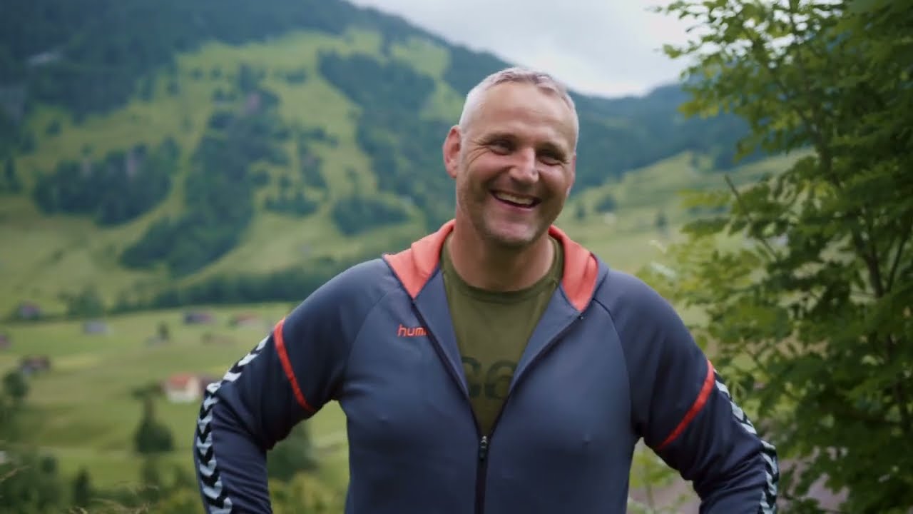 Portrait von Schwingerkönig Nöldi Forrer