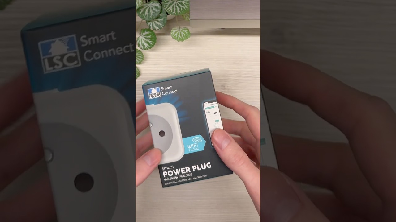 Action - chytrá zásuvka, prise connectée, inteligentna wtyczka 