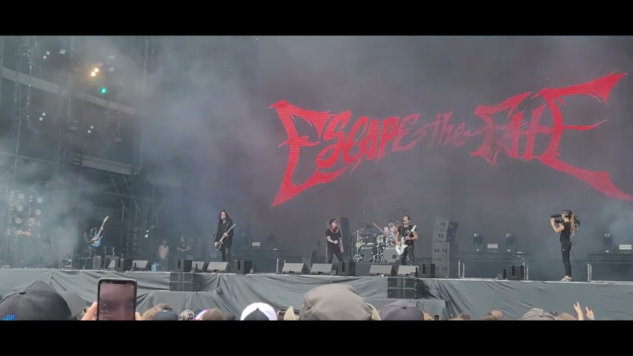 ESCAPE THE FATE - H8 MY SELF