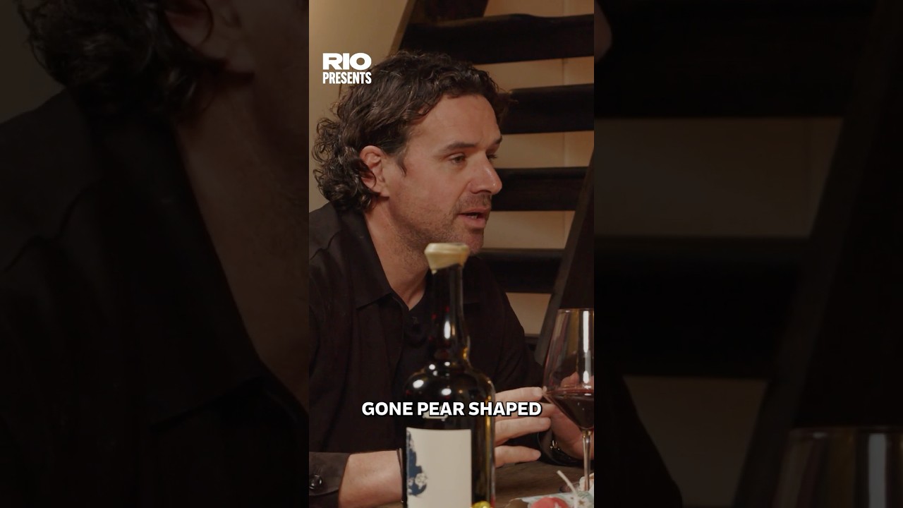 The Difference Between Bayern Munich and Manchester United’s Christmas Parties 😂 